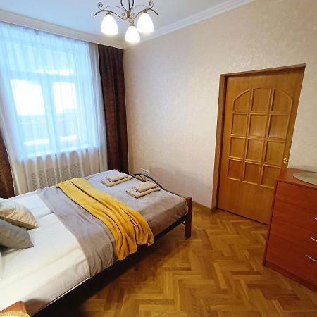 Old Town Retreat With Stunning Views 2 Bedroom Apartment Nearby The Church Of Saint Peter Ρίγα Εξωτερικό φωτογραφία