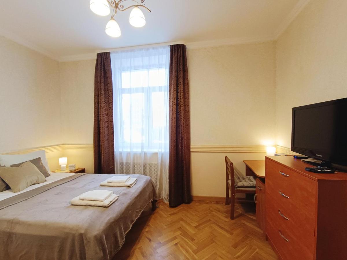 Old Town Retreat With Stunning Views 2 Bedroom Apartment Nearby The Church Of Saint Peter Ρίγα Εξωτερικό φωτογραφία