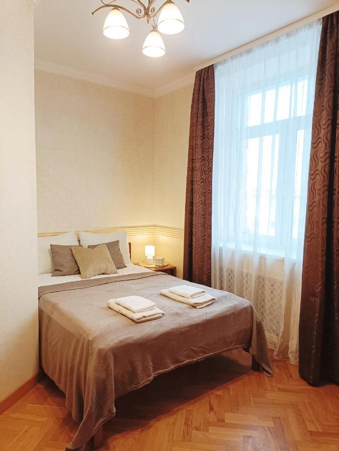 Old Town Retreat With Stunning Views 2 Bedroom Apartment Nearby The Church Of Saint Peter Ρίγα Εξωτερικό φωτογραφία