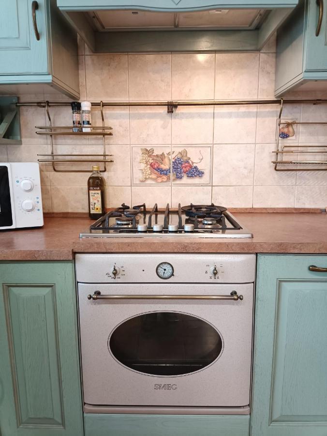 Old Town Retreat With Stunning Views 2 Bedroom Apartment Nearby The Church Of Saint Peter Ρίγα Εξωτερικό φωτογραφία